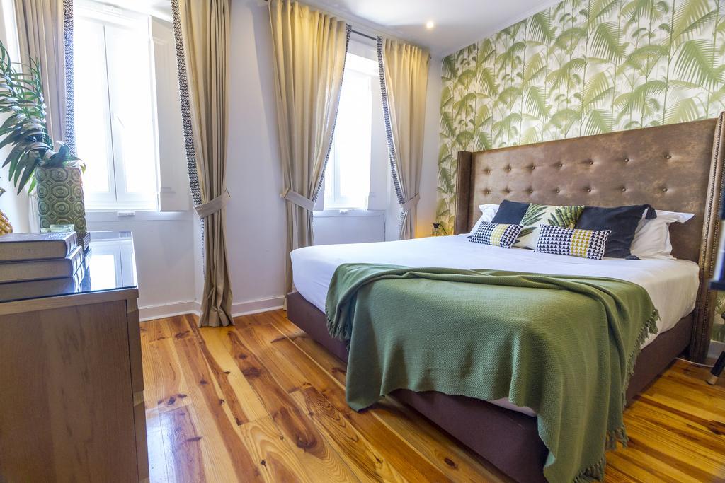 Your Home In Bairro Alto Lisbon Exterior photo
